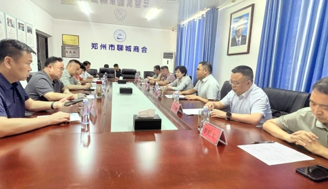 市工商联领导调研直属商会