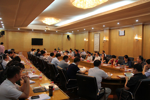 管城区工商联召开第五届五次常委（扩大）会议(图1)