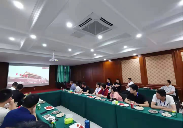 市工商联组织会员企业庆祝中国共产党成立100周年(图3)