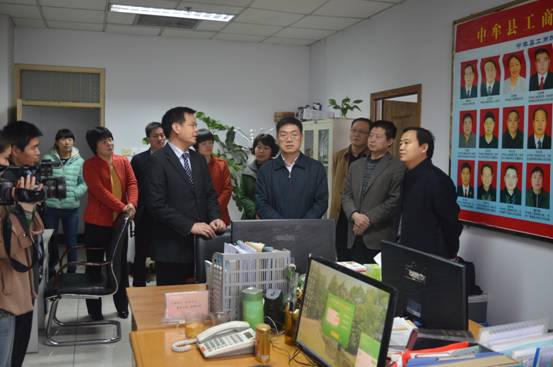 省工商联副主席赵纯武一行莅临中牟调研(图1)