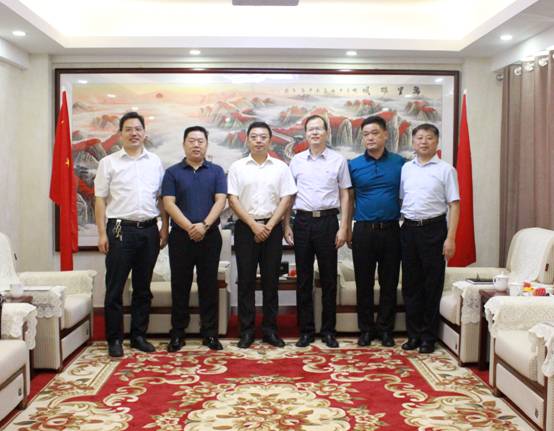 郑州市委统战部副部长王新莅临河南康嘉瑞集团检查指导工作(图3)