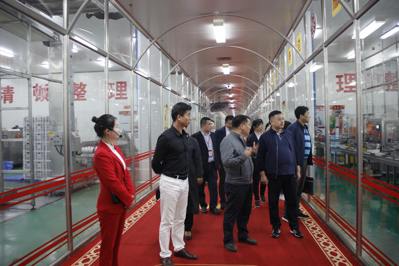 商丘市工商联来新郑检查精准扶贫工作(图2)
